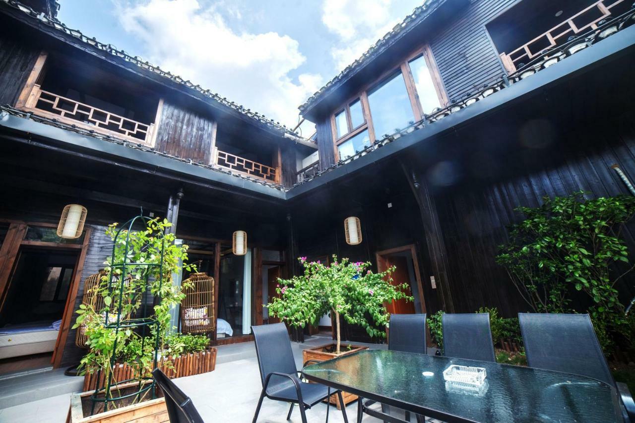 Fenghuang Slowly Time Inn Exterior photo
